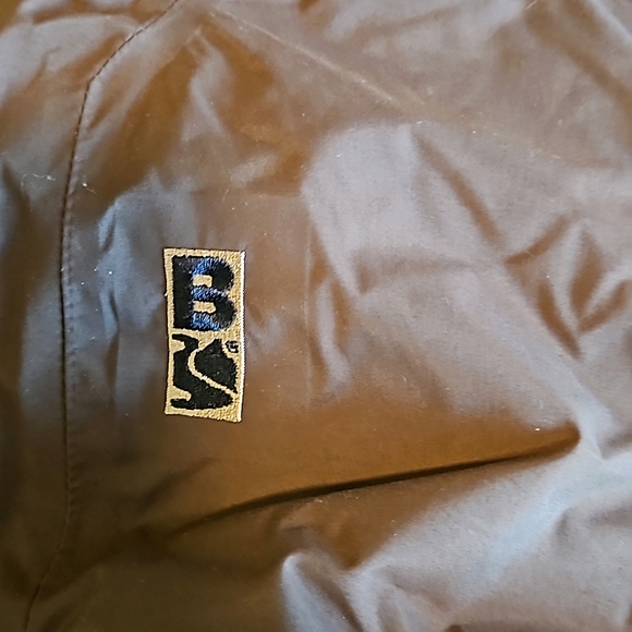 This is a pair of ski/snowboard pants from Bonfire. - Picture 5 of 7